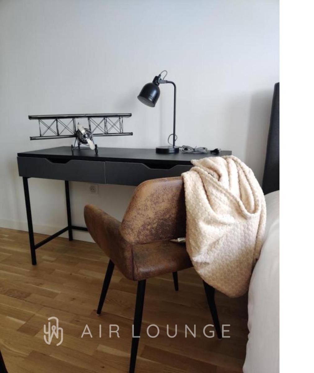 AirLounge - Housity