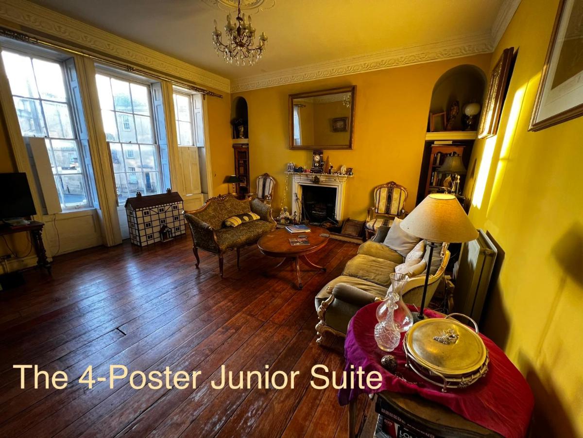 Central Bath, 18th Century Georgian Rooms - Housity