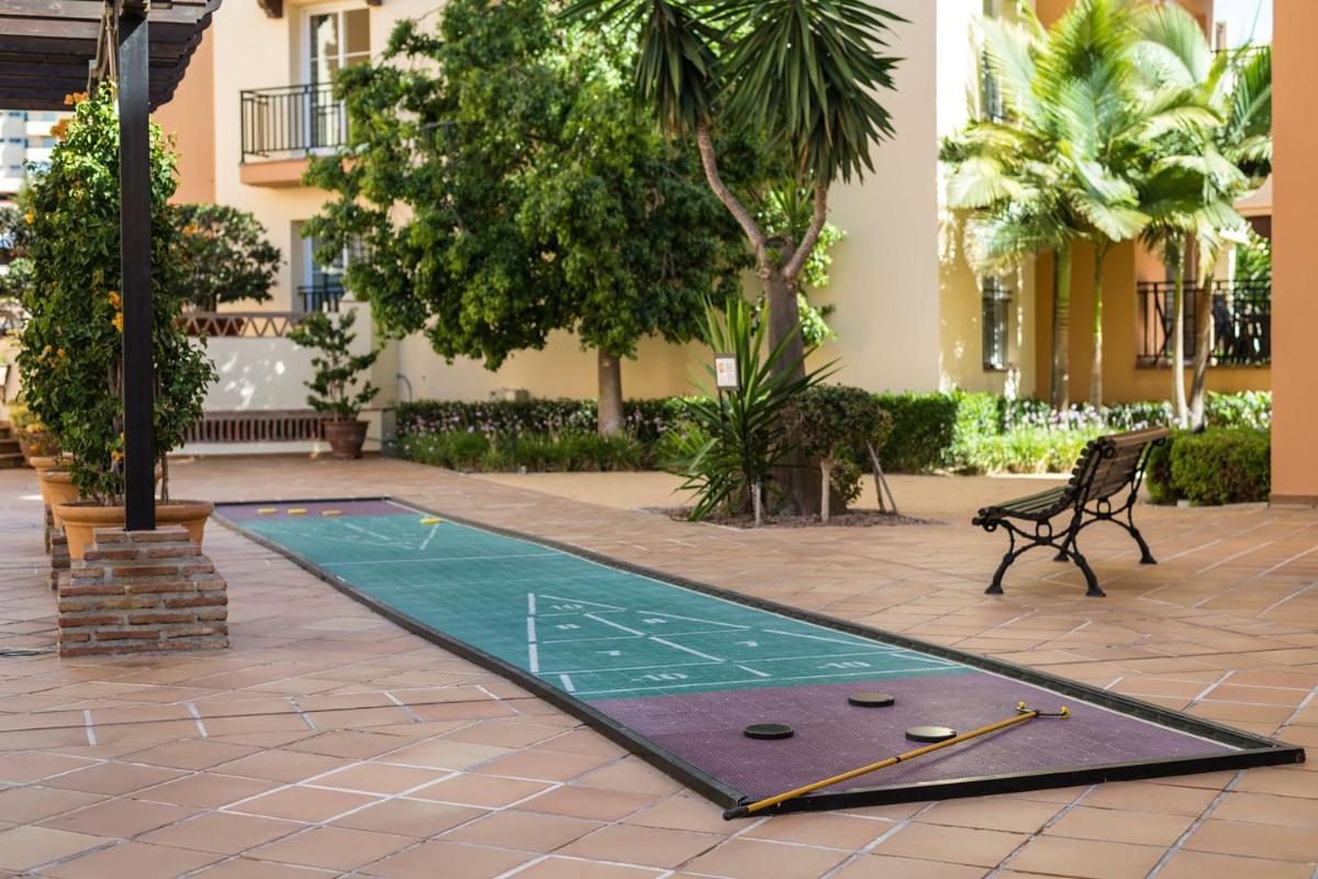 Imagen de la galería de Marriott's Marbella Beach Resort, en Marbella