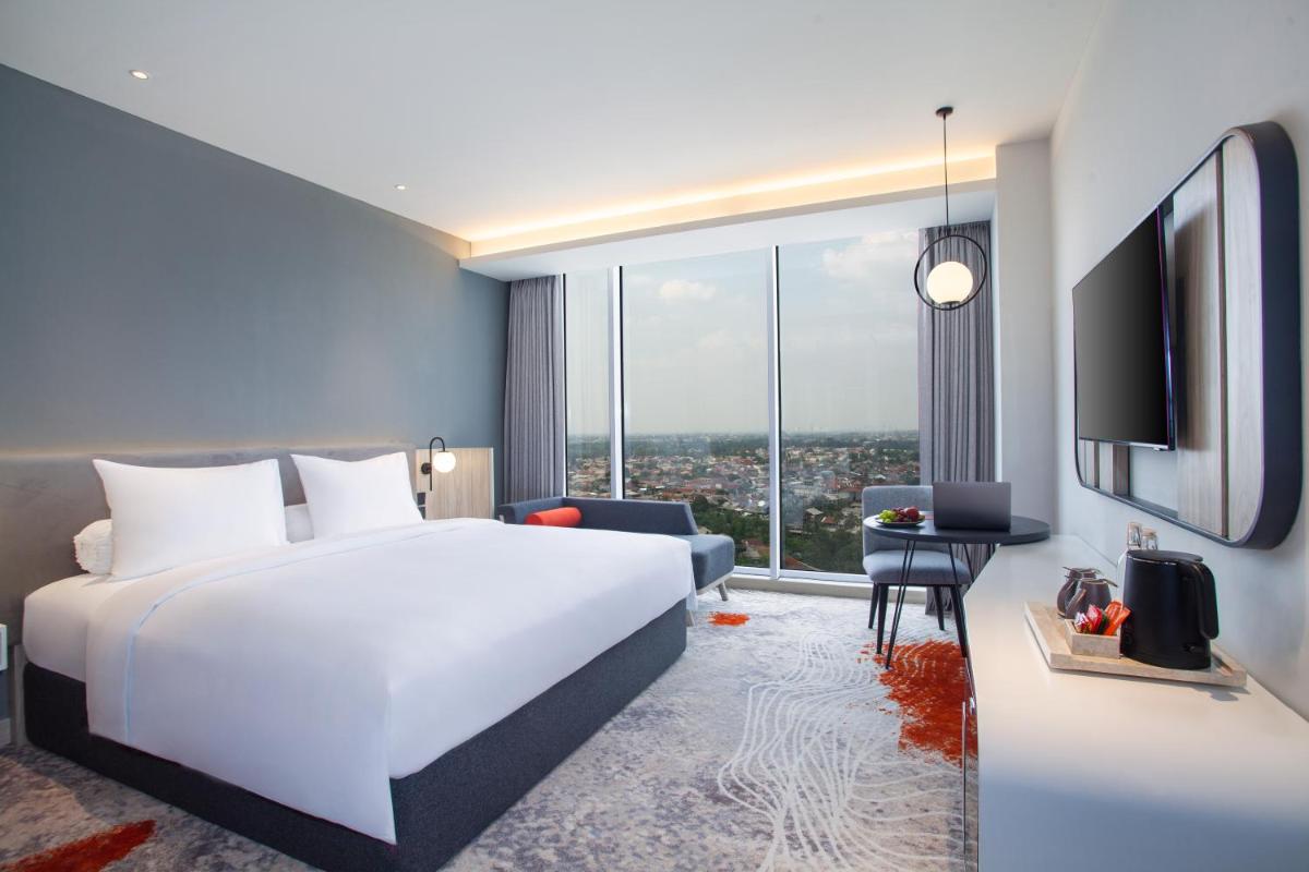 HARRIS Hotel & Convention Cibinong City Mall Bogor - Housity