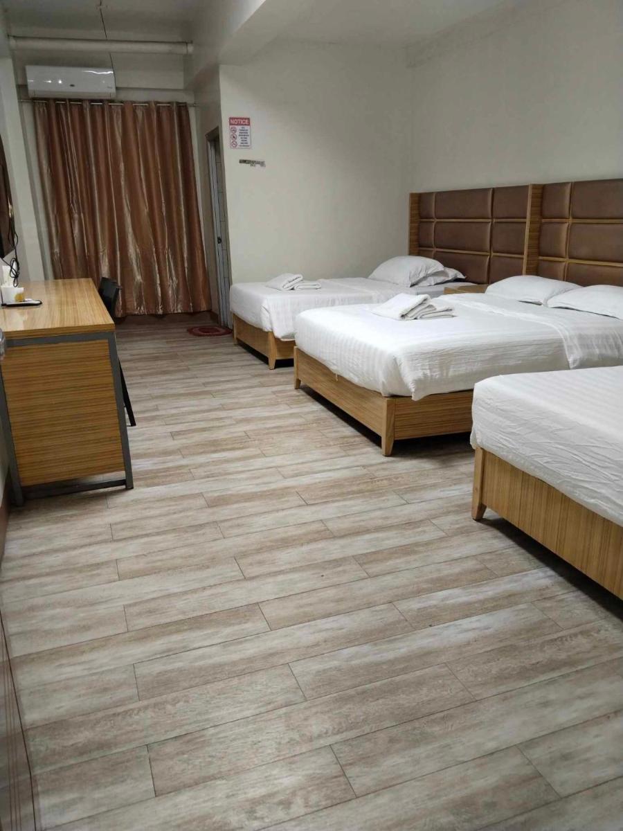 Meaco Royal Hotel - Valenzuela - Housity
