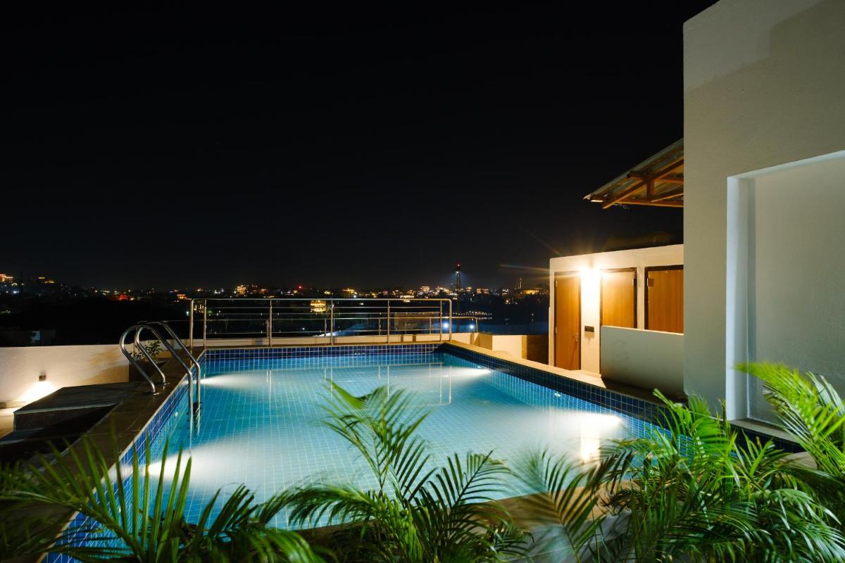 Infinia Stays - A Luxury Boutique Hotel - Housity