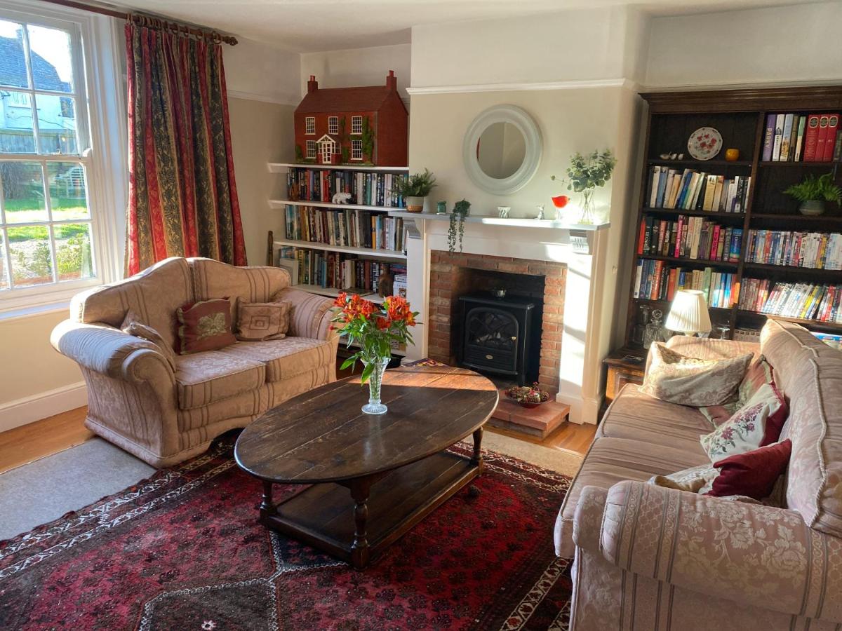 Mill House Bed and Breakfast - Housity