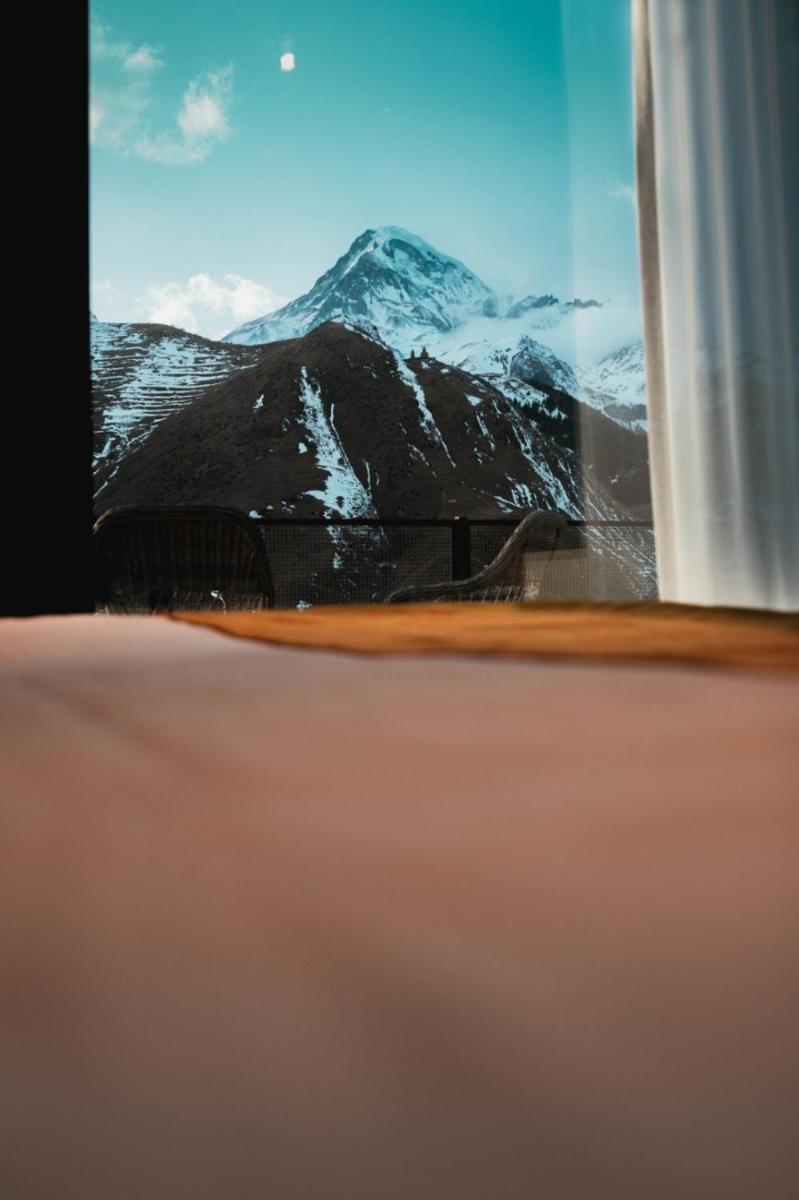 Hotel Misty Mountain - Housity
