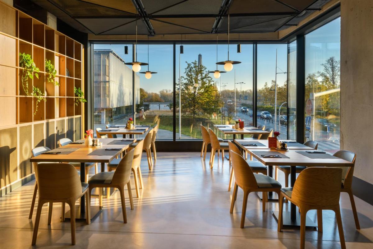 Barceló Warsaw Powiśle - Hizvo