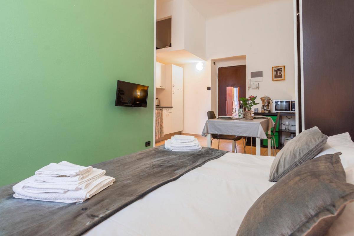 Deluxe studio Milano - Housity