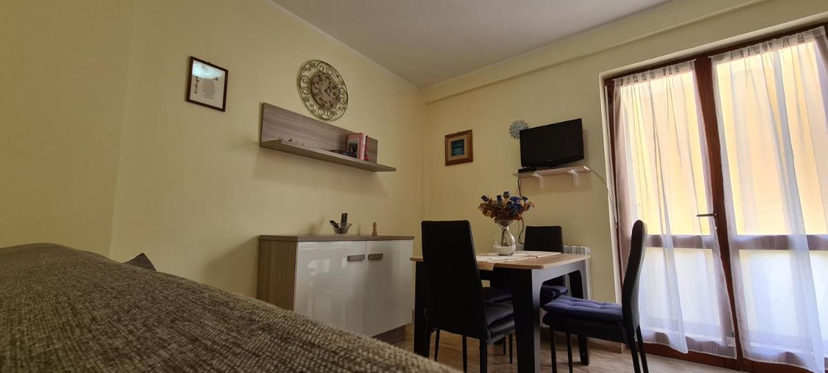 EM Holiday Apartment2 - Housity