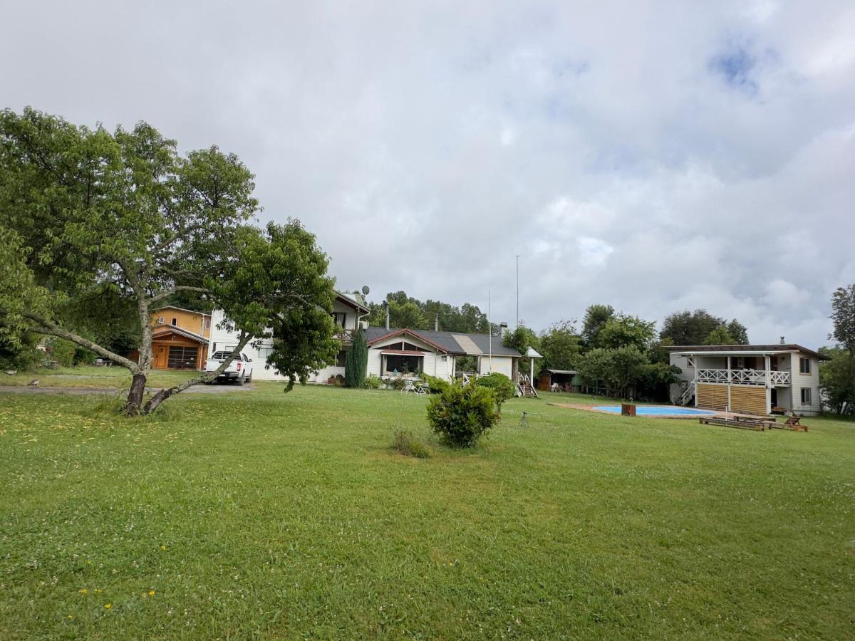 CABAÑAS Mony - Housity