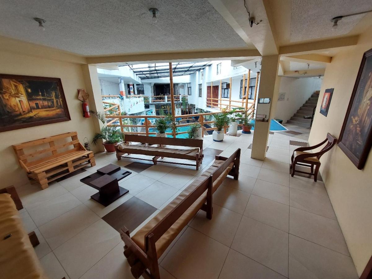 Suitetrails - Hostal y Complejo Turístico La Rueda