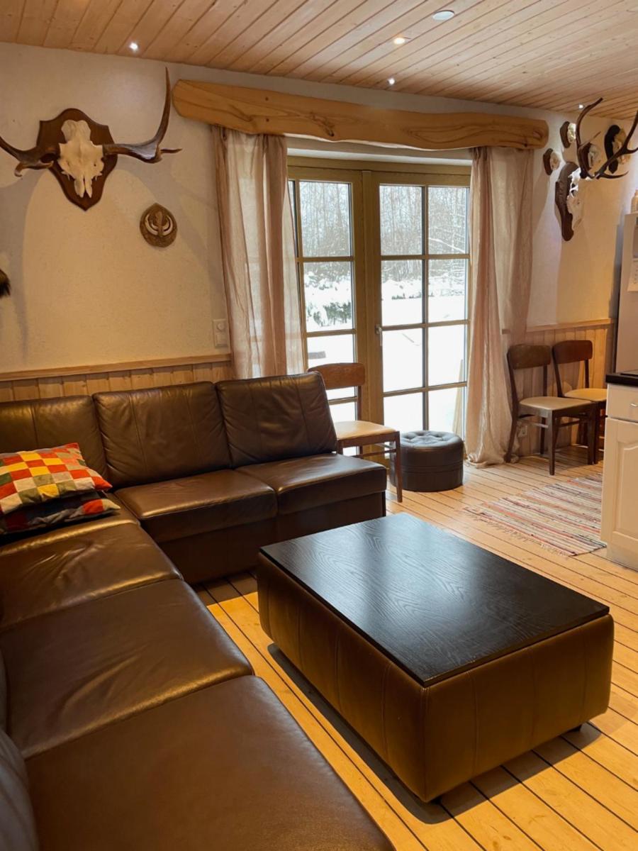 Ööbiku Holiday House - Housity