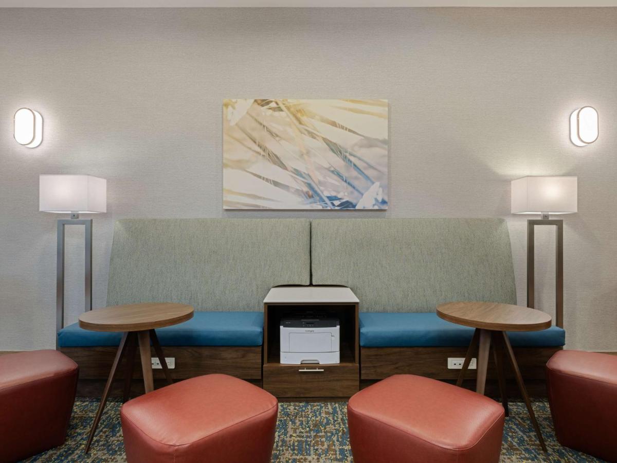 Suitetrails - Hampton Inn West Palm Beach-Florida Turnpike