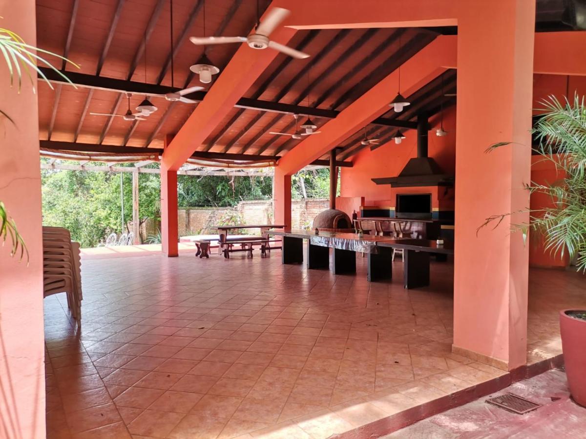 Quinta Los Lapachos de Ypané - Housity