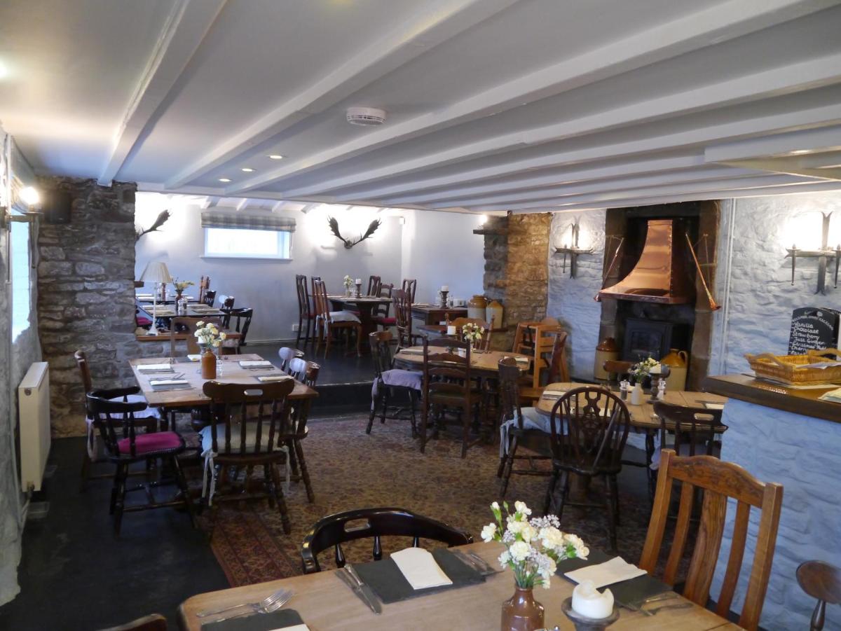 Garway Moon Inn - Housity