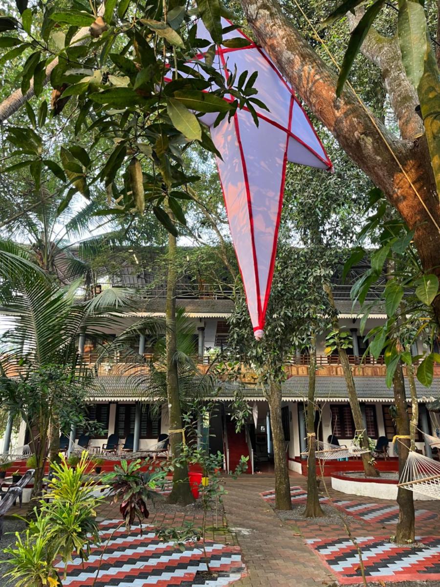 MARARI BEACH VILLAS - Housity