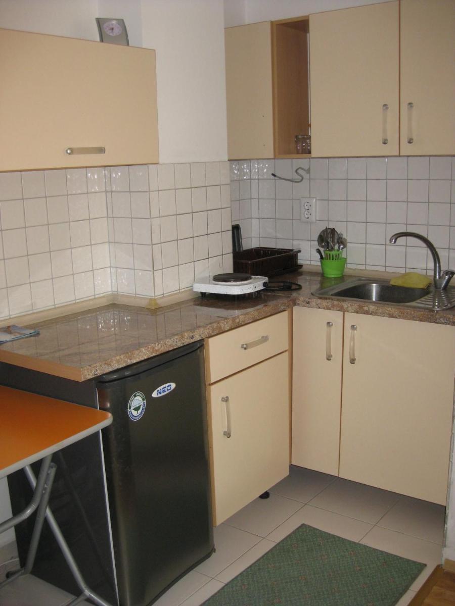 Miss Melody Apartment - Housity