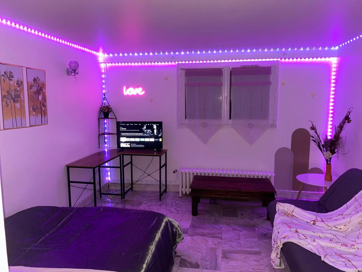 Nice Studio Livry - Housity