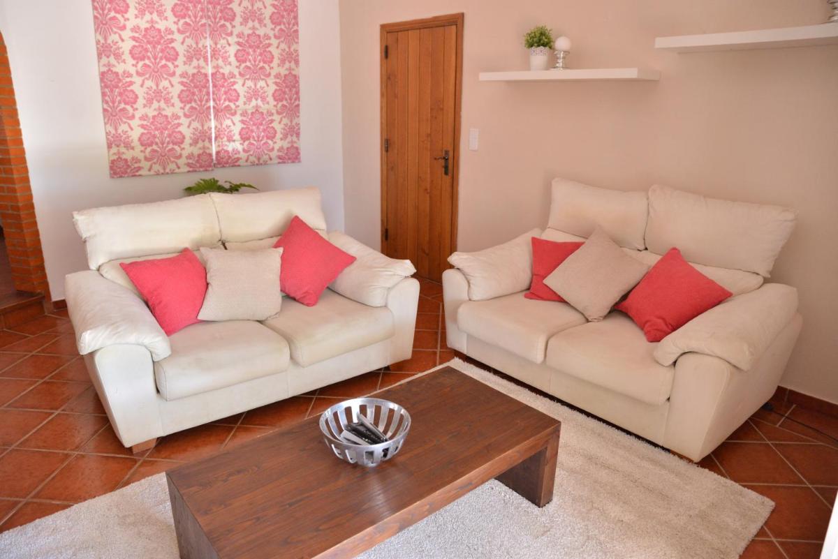 Break Holidays House - Housity