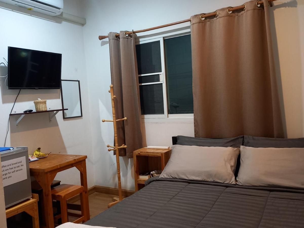 Suitetrails - Happy Hostel