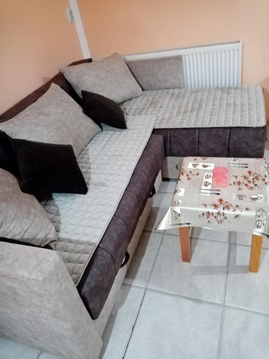 Milica Apartmani - Housity