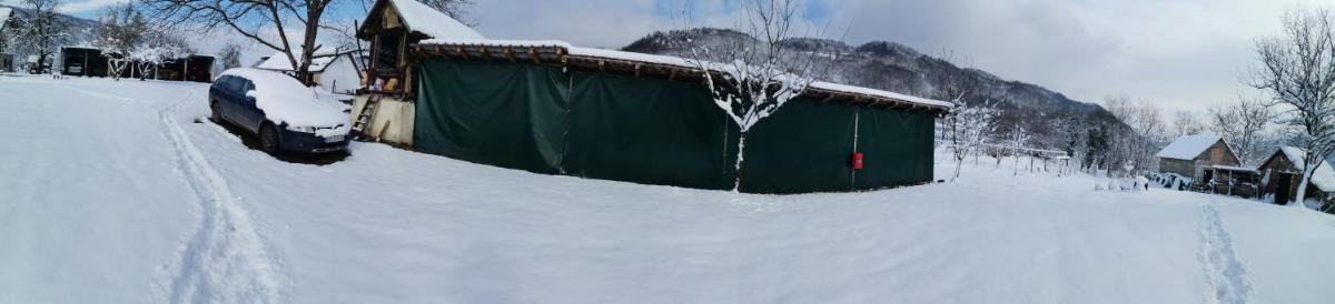 Породично газдинство Вучићевић Porodično gazdinstvo Vučićević - Housity