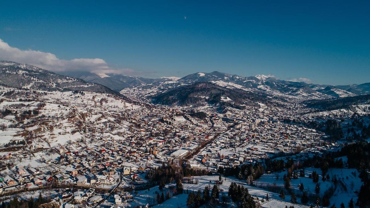 La bujda lu mosu - Housity