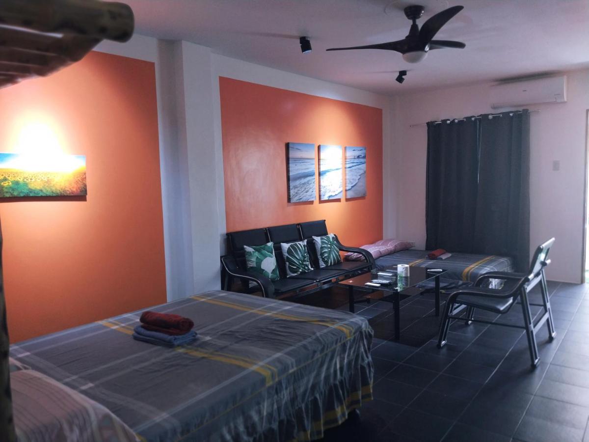 Blue Pagoda Tourist Inn - Housity