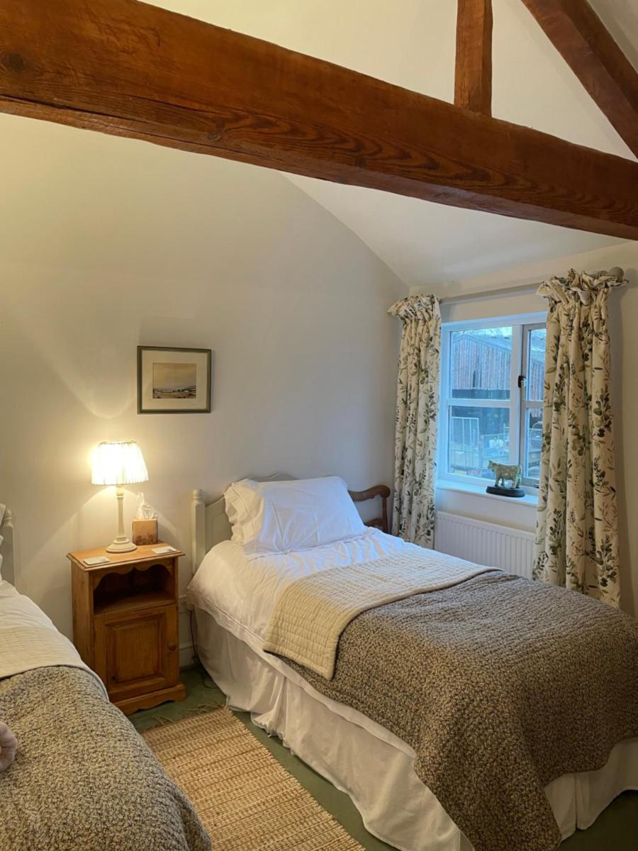 Joyce’s Barn - Housity
