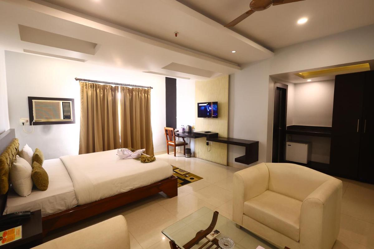 HOTEL VAIBHAV - Housity