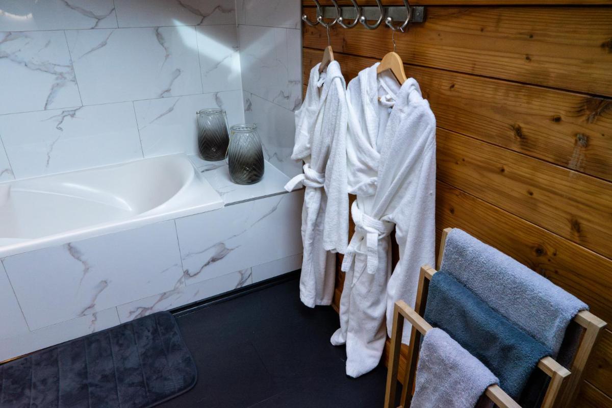 Chambres et table d'hôtes au chalet Datcha - Housity
