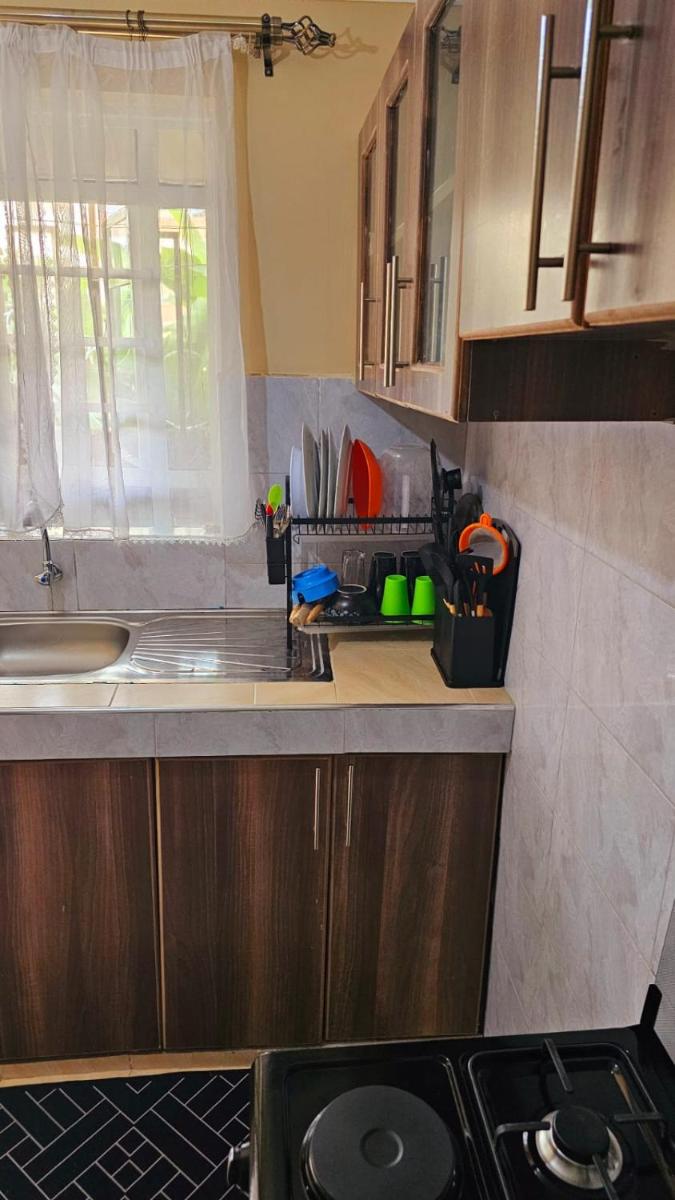 Suitetrails - Cozy 1bedroom Apartment in Ruaka Nairobi