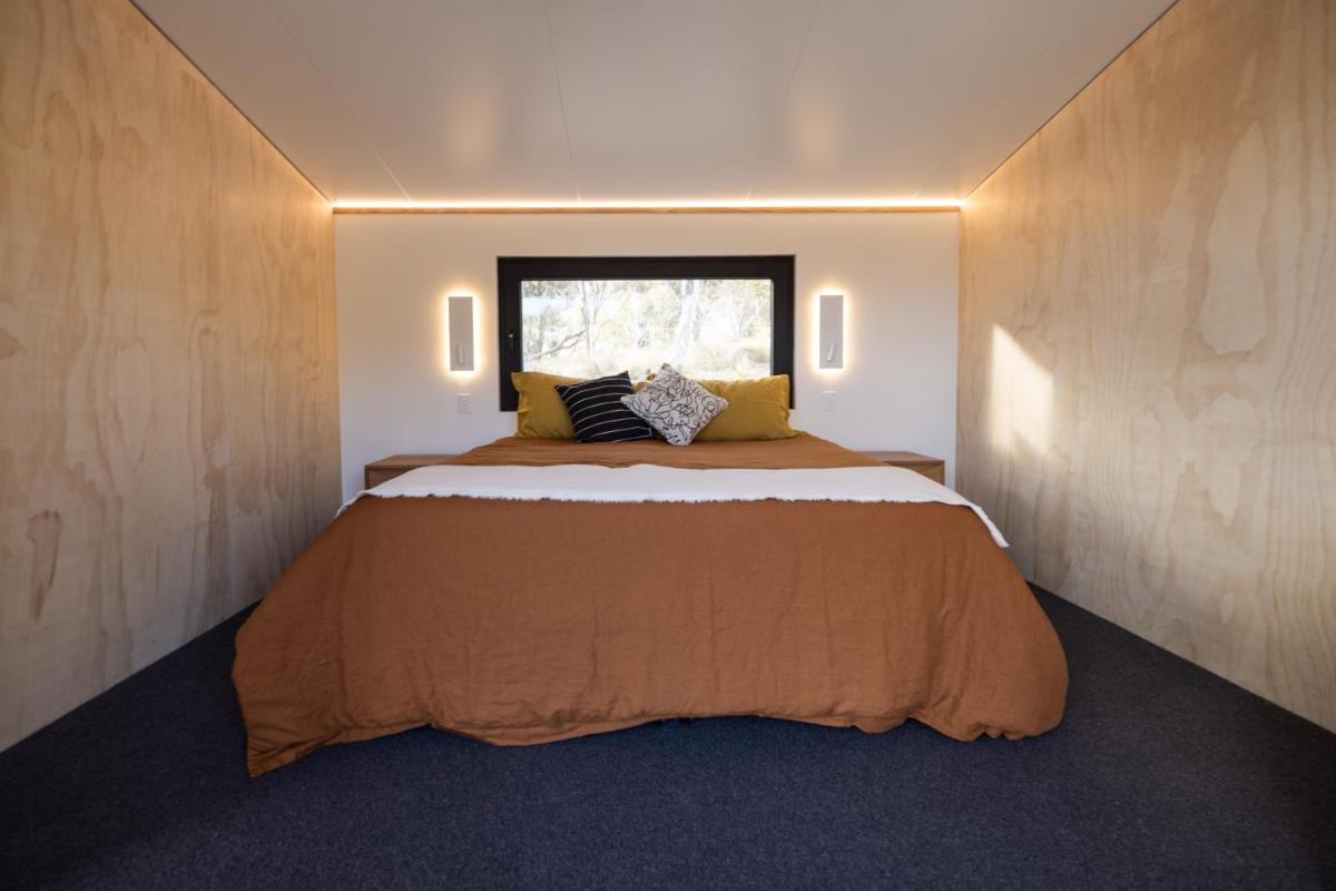 Crafters Luxury Cabins, Spectacular Views - Housity
