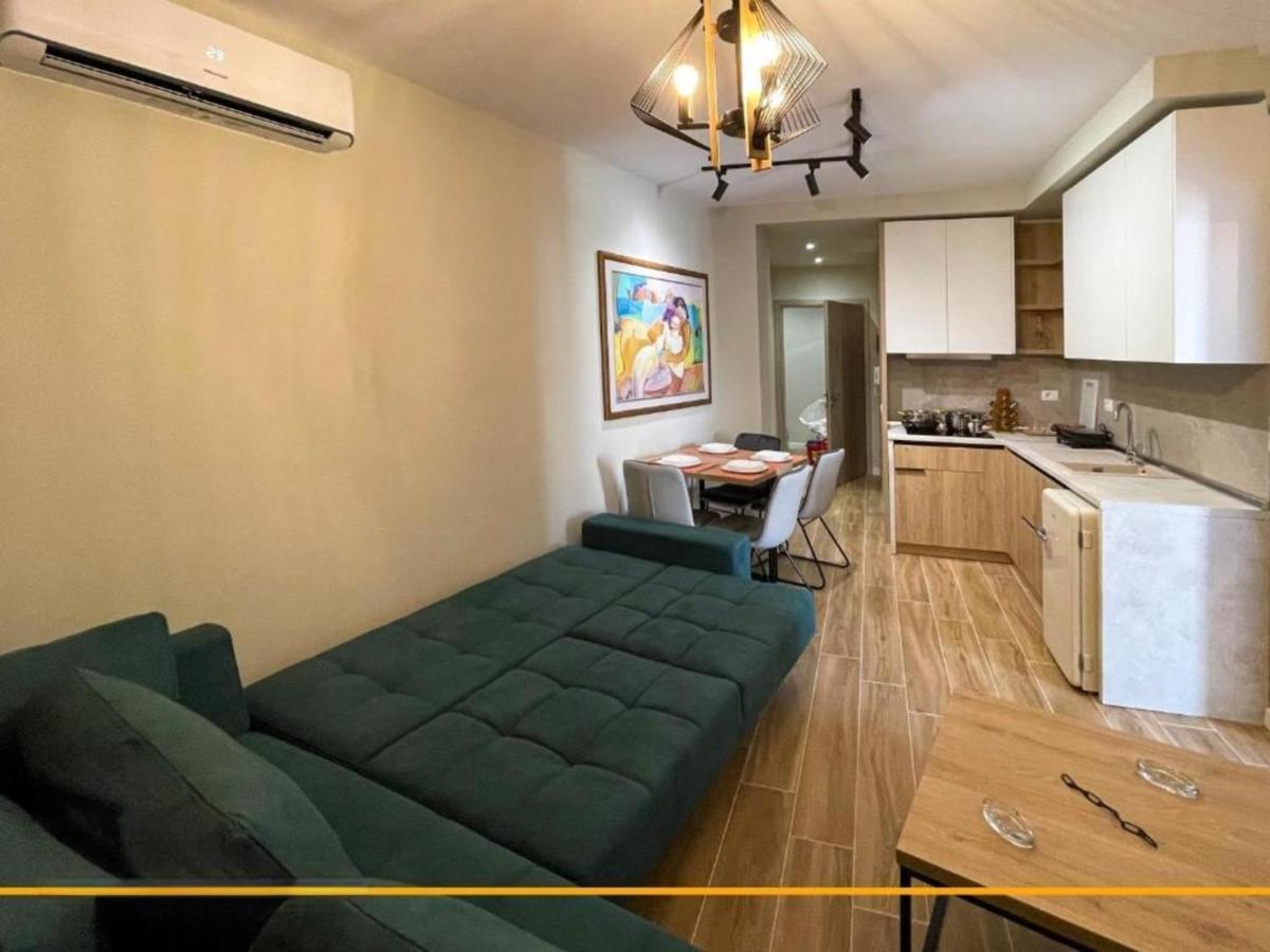 Flori Apartments - Housity
