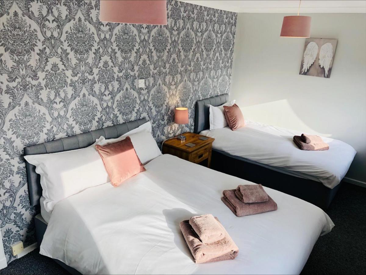 Springbank Holiday Home - Housity