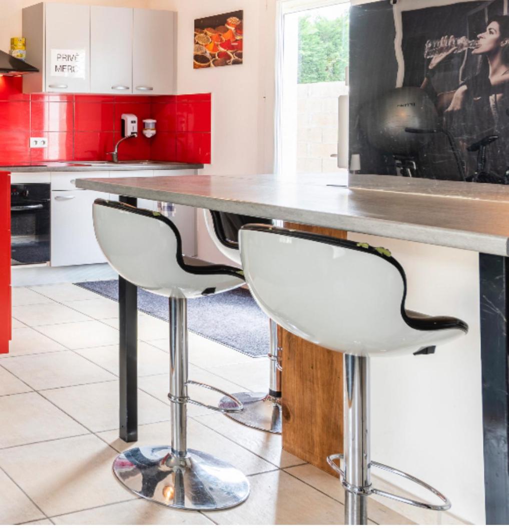 Villa des Palmiers, Chambre n°1, Lit double - Housity