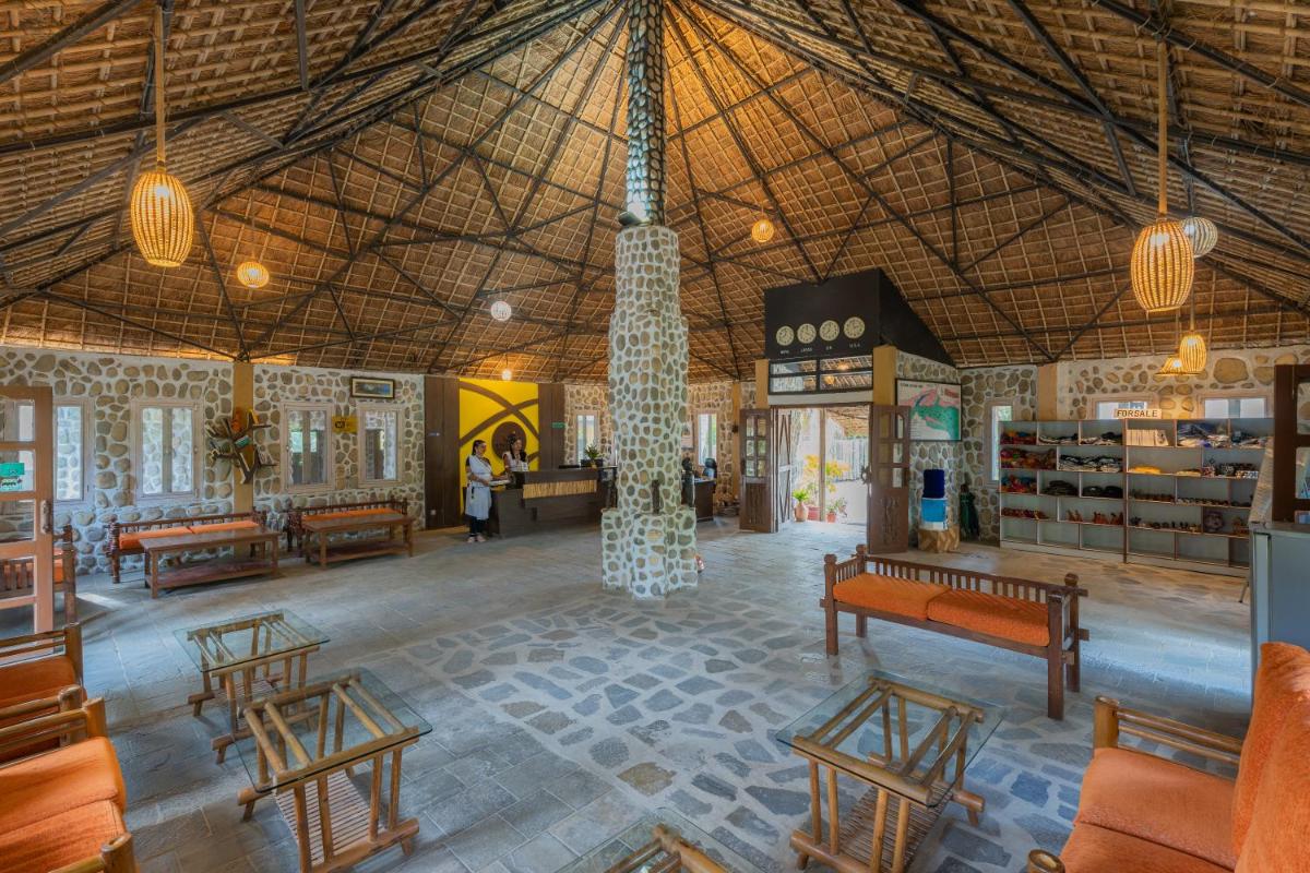 Jungle Villa Resort - Near Chitwan National Park - Housity