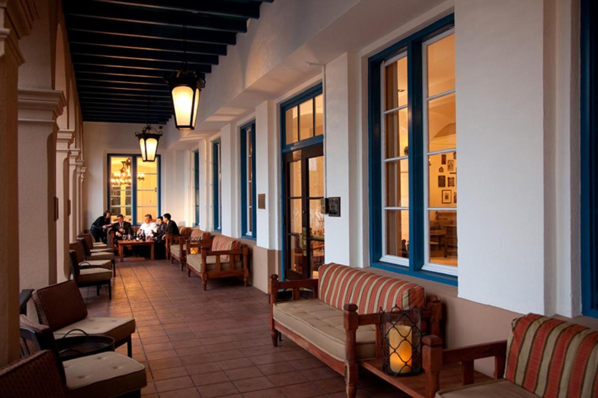 Hotel St Francis - Housity