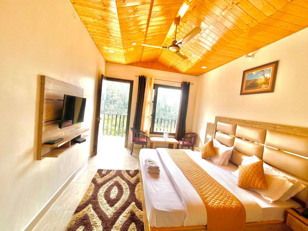 Hotel Forest View Dalhousie, Banikhet - Housity