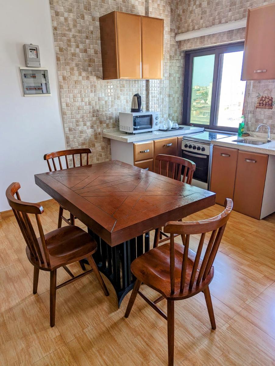 Les Ombrelles Appart'Hotel - Housity