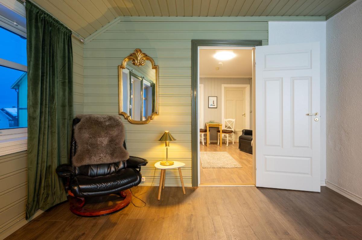 West-End Apartment - Housity