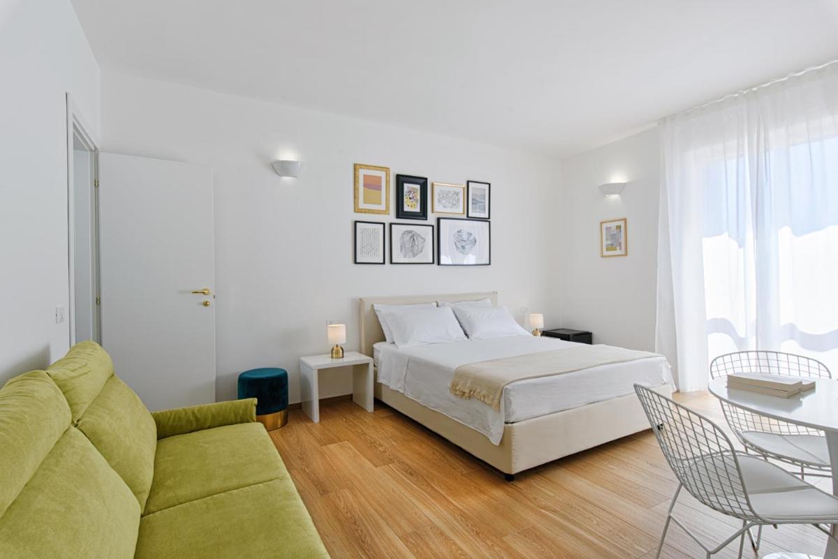 LuxAttico Bed & Breakfast - Hizvo