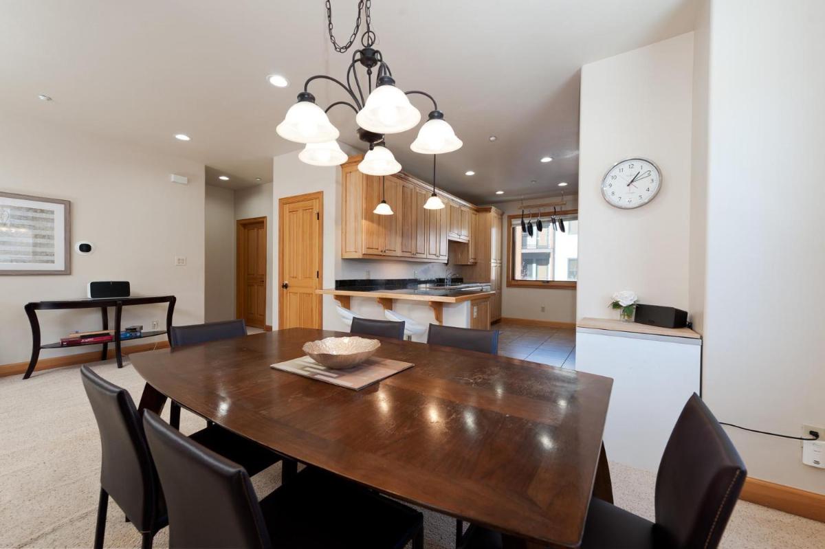Crimson Cliffs Unit 55 - Housity