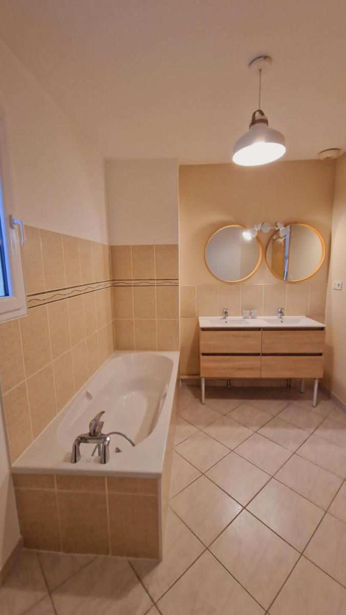 LAMELINE - Housity