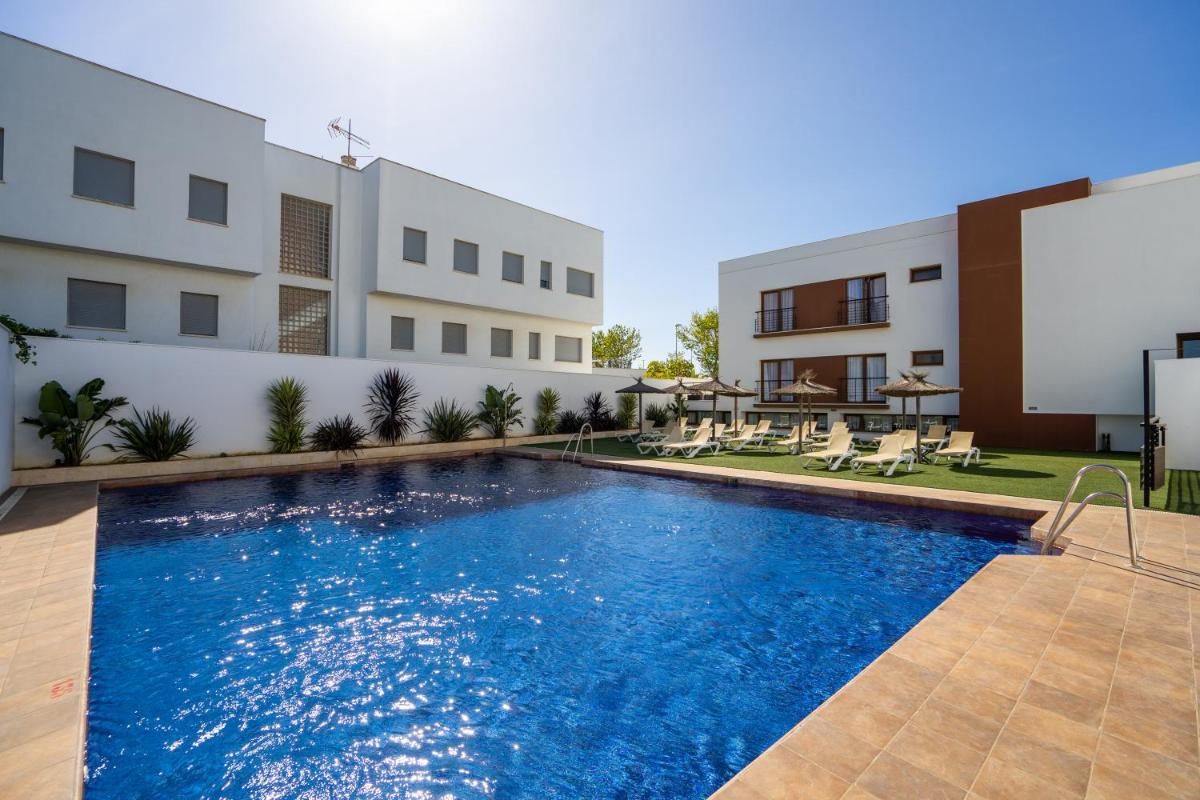 Piscina en o cerca de Hotel Andalussia