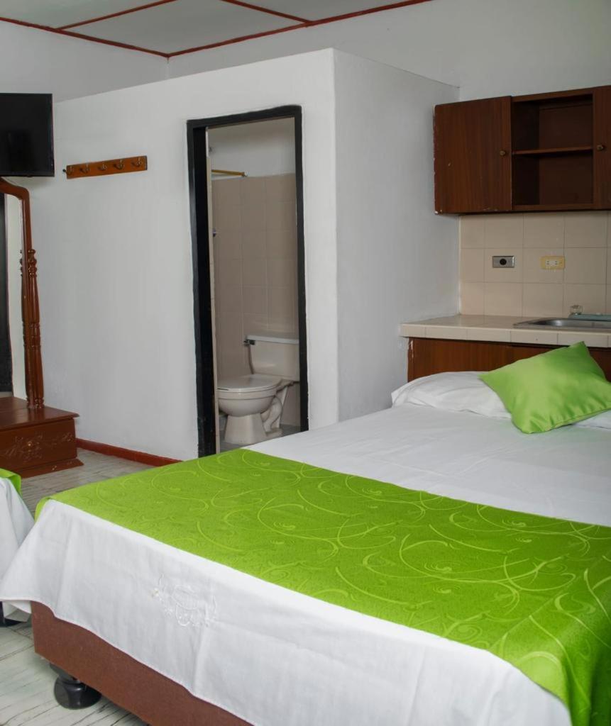 hospedaje oasis central - Housity