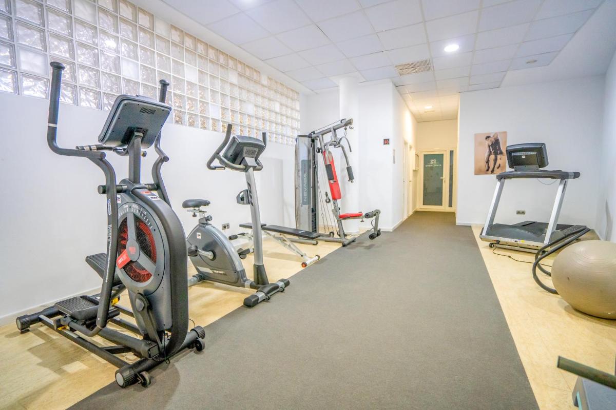 Gimnasio o instalaciones de fitness de Hotel Andalussia