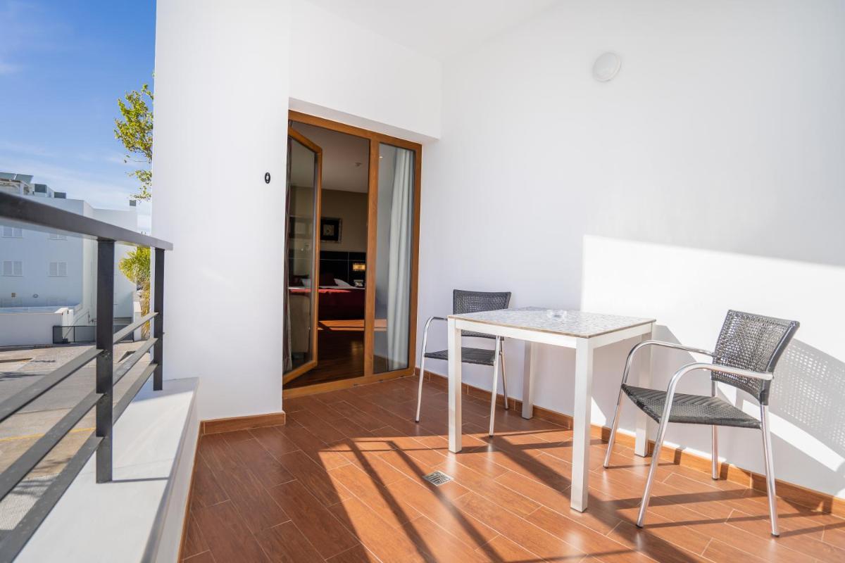 Un balcón o terraza de Hotel Andalussia