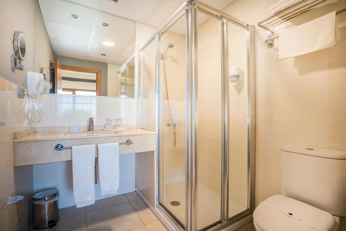 Un baño de Hotel Andalussia
