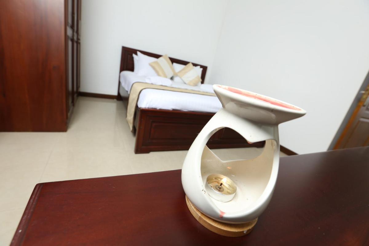Eden Gardens Residence - Housity