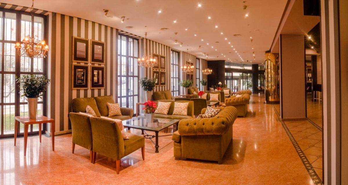 RL Ciudad de Úbeda - Housity