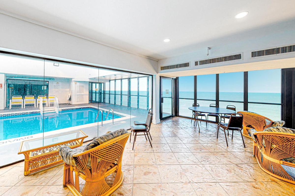 Golden Sands - Housity